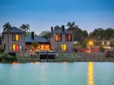 Casa en Venta 7 Ambientes en Pilará