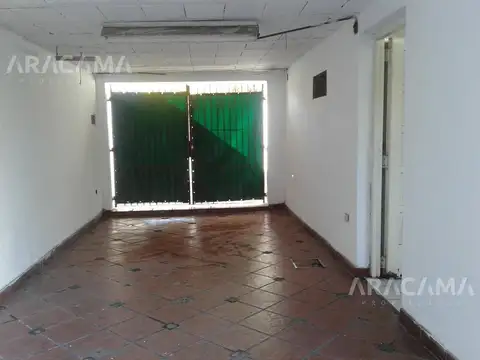 Casa en Venta en Luis Guillon, USD 70.000