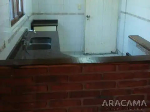 Casa en Venta - Luis Guillon