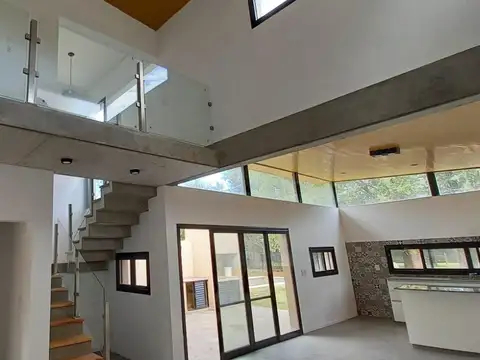 Casa en Venta en Funes, USD 175.000