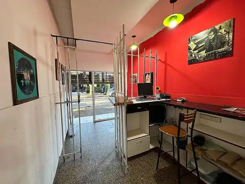 Local en Venta 40 años