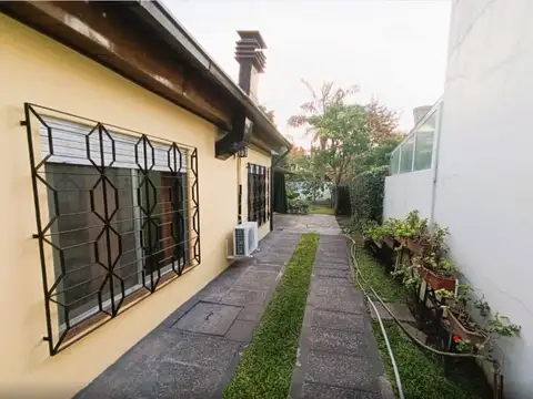 Casa en Venta en Barrio Parque Leloir, USD 159.000