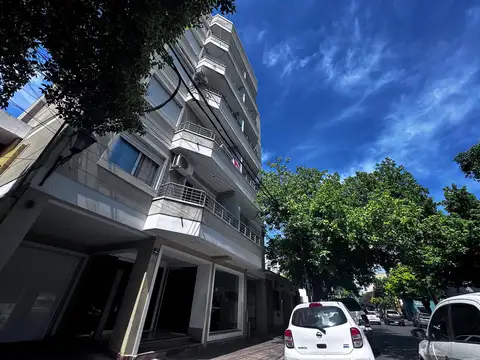 Departamento Amoblado en Venta o Alquiler 1 dormitorio 1 escritorio Zona Centro Salta Capital