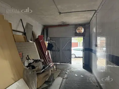 Galpon en Alquiler 15  mts Frente