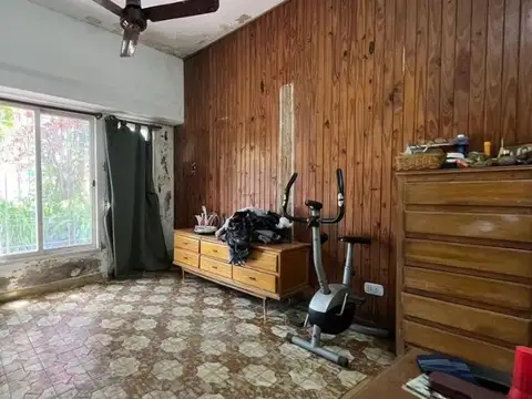 Casa 6 ambientes con 3 baños