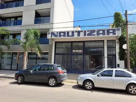 GALPON CON LOCAL  EN ZARATE