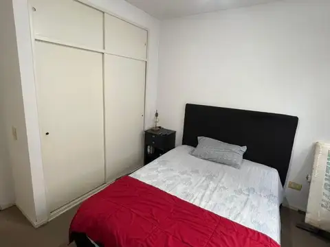 DEPARTAMENTO 2 AMBIENTES  CON COCHERA