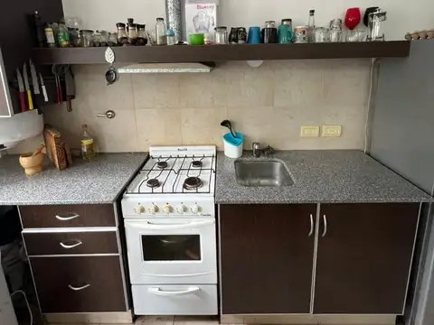 Alsina 800 , Piso 1º