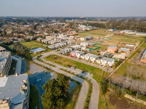 Casa Dúplex  en Venta en SpringPark Pilar, Pilar, G.B.A. Zona Norte