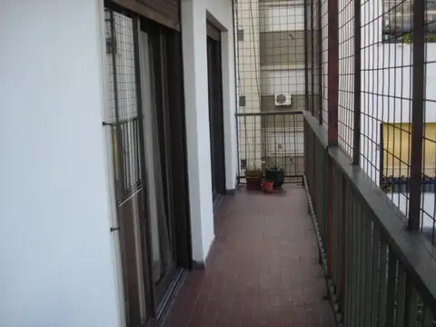 Departamento 4 ambientes con 4 baños