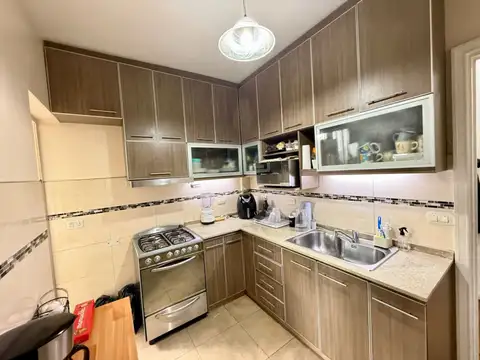 ALQUILER-SEMIPISO DE 4/5 AMB.-C/BALCÓN-EN PALERMO