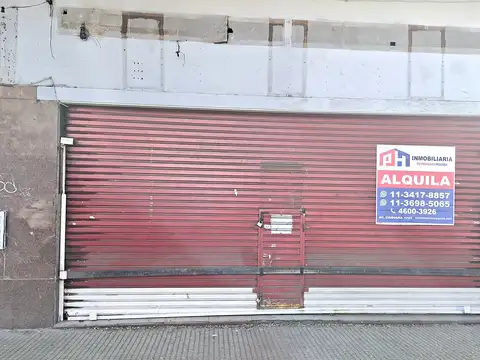 Local en Alquiler en Mataderos, CABA