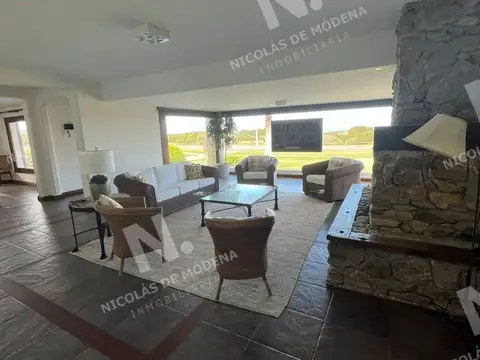 Casa en Alquiler Temporal de 4 dormitorios