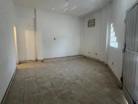 Alquiler local de 25m2 muy transitado en Mataderos