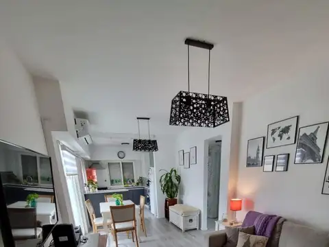 EN VENTA DEPARTAMENTO EN CIUDAD JARDIN FRENTE A LA PLAZA DEL AVION - FICHA 9294