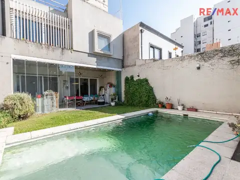 VENTA CASA 5 AMB CON PILETA VILLA DEL PARQUE