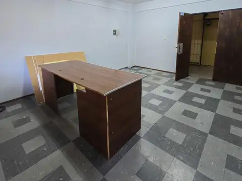 Oficina en Venta con 1 cochera