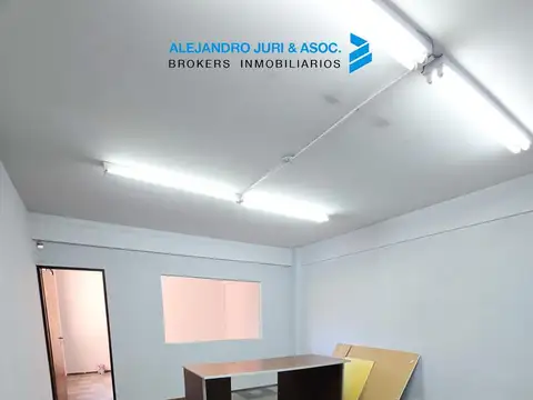 Oficina 2 ambientes con 1 baño
