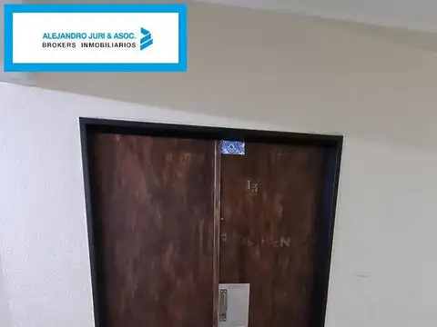 Oficina 2 ambientes con 1 baño
