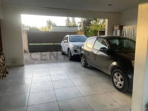 Casa en Alquiler en Melchor Romero, $ 1.200.000