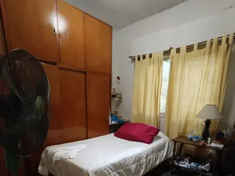 Casa en Venta en Castelar, USD 145.000