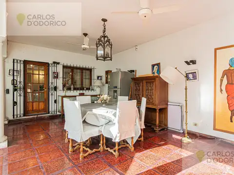 Casa Monoambiente con 4 baños