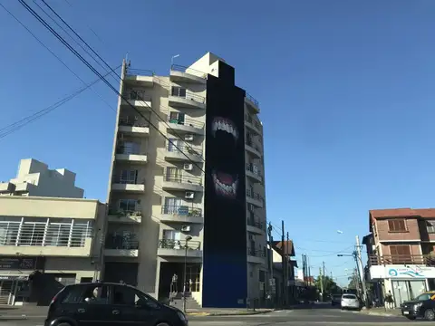 ALQUILA DEPARTAMENTO  2 amb. EXcelente ubicación. Berazategui
