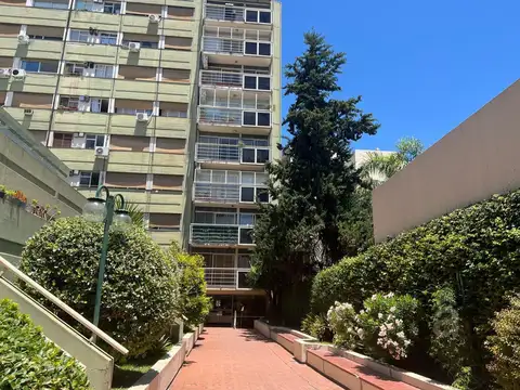 Departamento en Alquiler en Villa Ballester- 3 ambientes Amplio