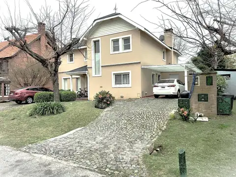 Casa en Venta de 4 dormitorios