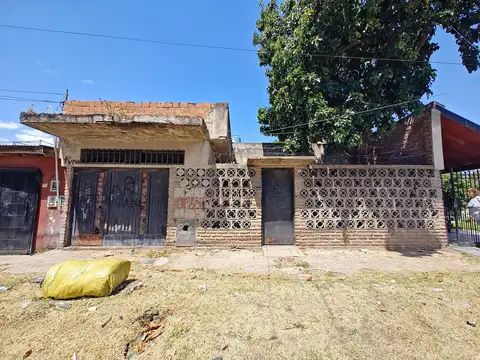 Casa en venta en G. de Laferrere
