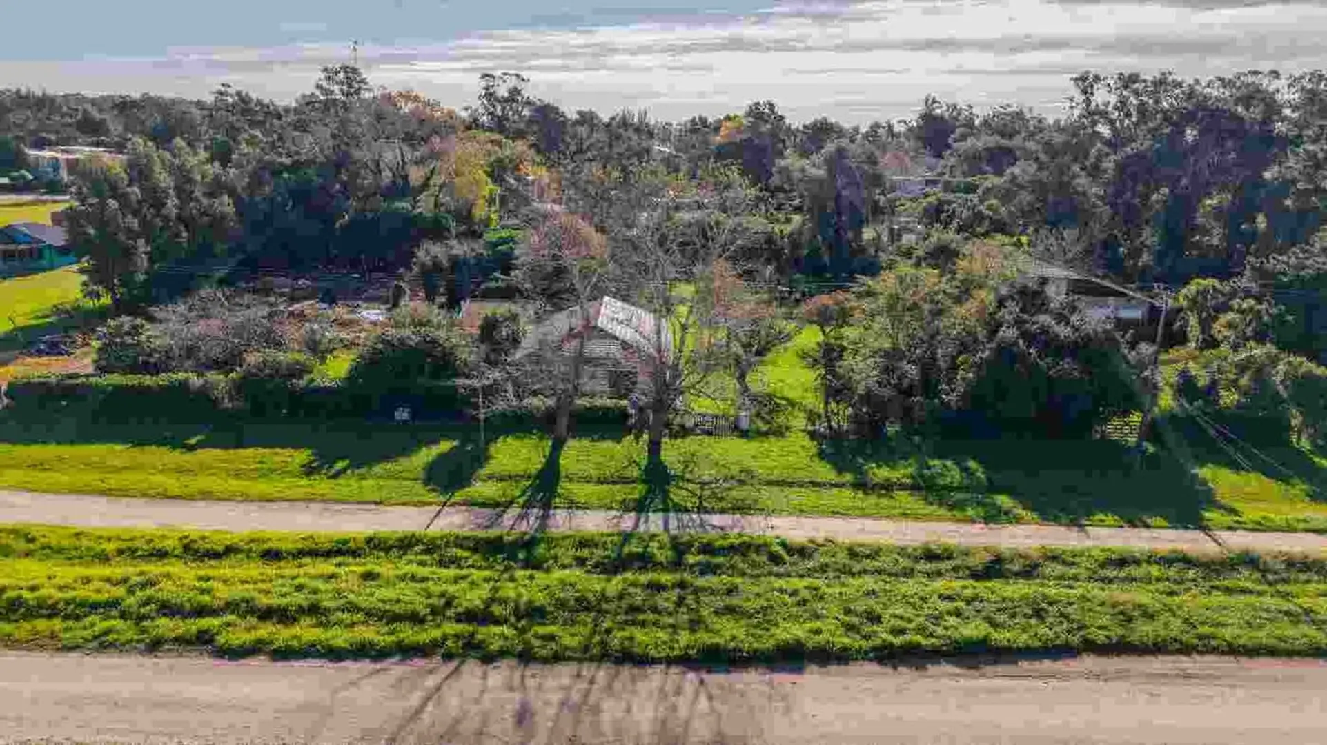 Venta casa en lote de 2500M2 en Playa Chapadmalal
