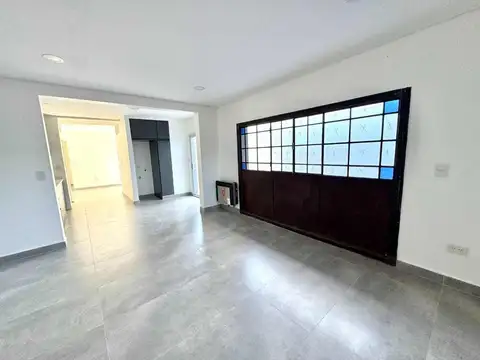 Depto Tipo Casa 4 ambientes con 2 baños