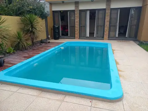 TDS Alvear. Terreno con quincho y pileta, escriturado