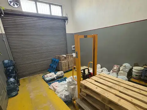 Galpon en Venta en Ciudadela, USD 440.000