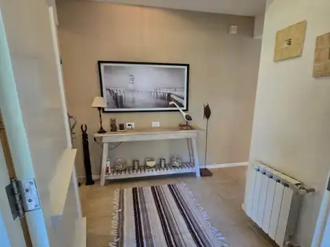 Casa 7 ambientes con 5 baños