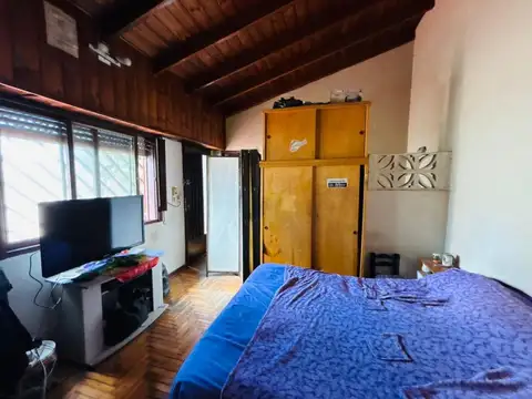 Depto Tipo Casa 3 ambientes con 2 baños