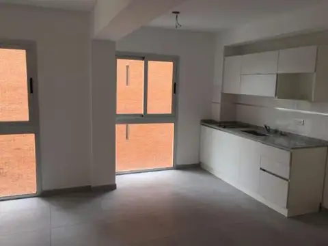 Departamento en Venta en Moron Sur, USD 59.000