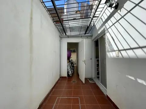 Depto Tipo Casa 2 ambientes con 1 baño