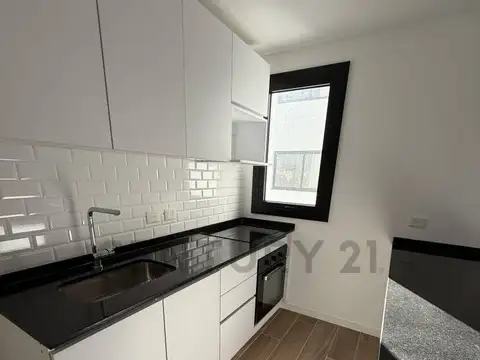 Av. Rivadavia 3200, Piso 10