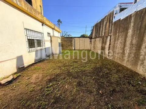 Casa 3 amb con cocheras y parque