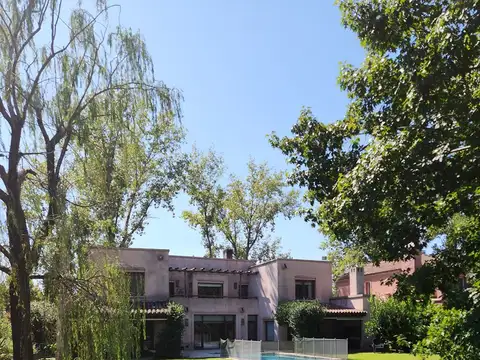 Ayres de Pilar - El Puesto 100