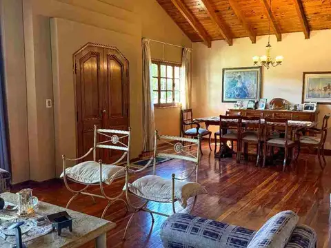 Casa en venta en Barrio Privado de Godoy Cruz