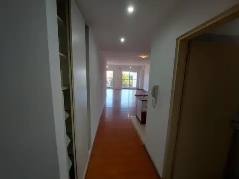 Sanabria 3100, Piso 4