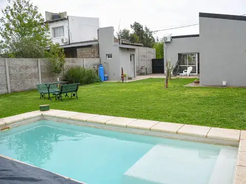 Casa en Venta en Coronel Dominguez