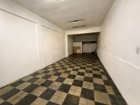 Local en Alquiler en Boulogne, $ 700.000
