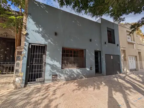 Depto Tipo Casa en Venta de 5 ambientes