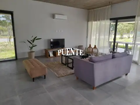 Casa en Venta en Countries y Barrios Cerrados en Esteban Echeverria, USD 390.000