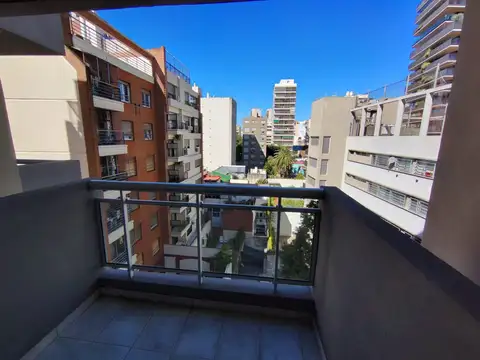 Avenida Carabobo 100, Piso 6