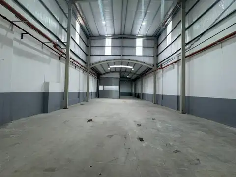Depósito en alquiler - 800m2 - Mixtura 3 - Parque Chas