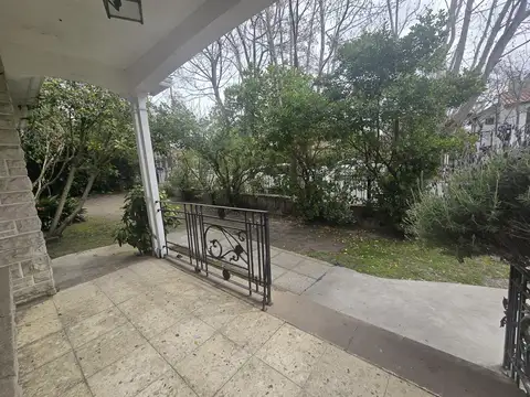 Casa en Alquiler de 4 dormitorios